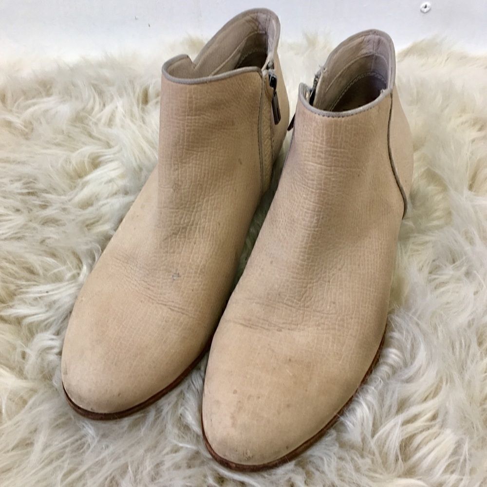 Sam Edelman “Petty” Ivory Suede Booties. 10
